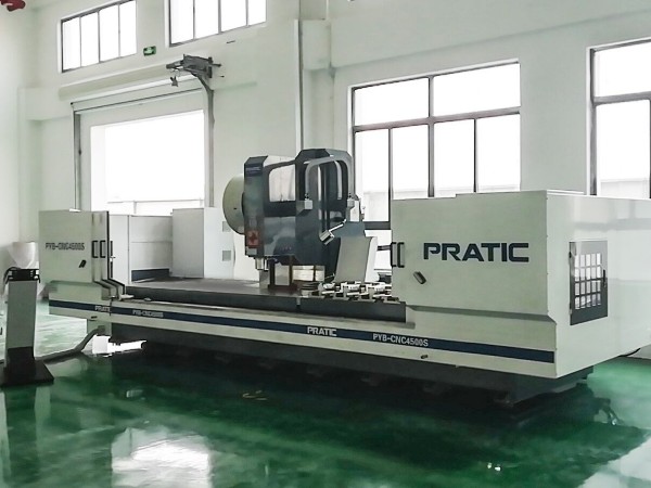 美誠(chéng)鋁業(yè)新購鋁型材CNC加工中心