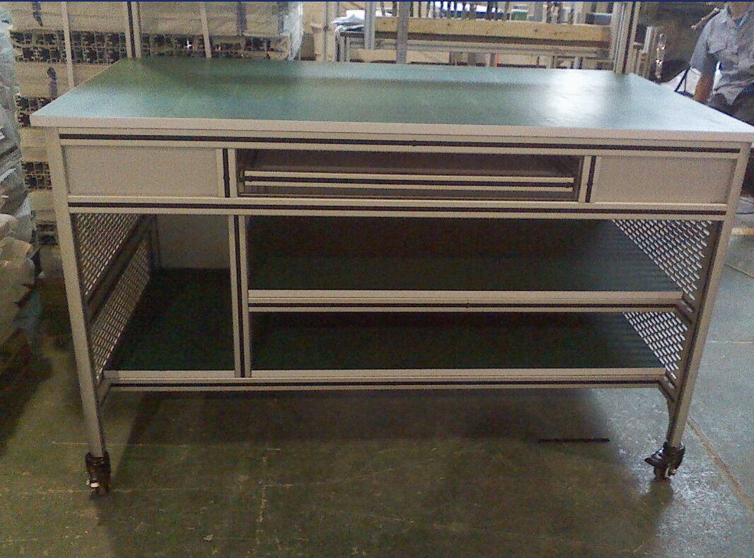 定制檢驗臺工作臺，現(xiàn)在流行鋁材質(zhì)